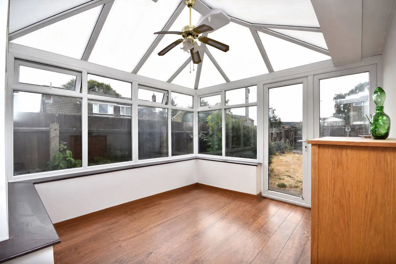 Churchill Avenue, Northampton, NN3 6NY, photo 9