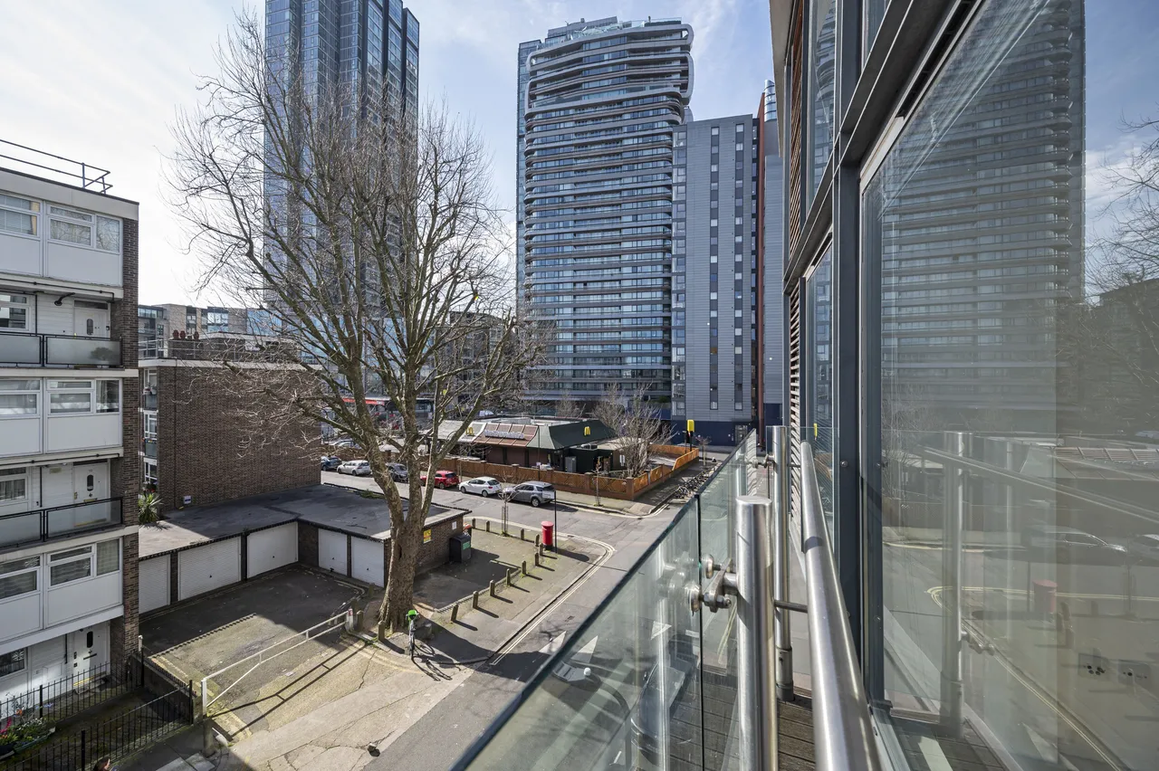 Unit 6 Micawber Wharf, Micawber Street, London, photo 9