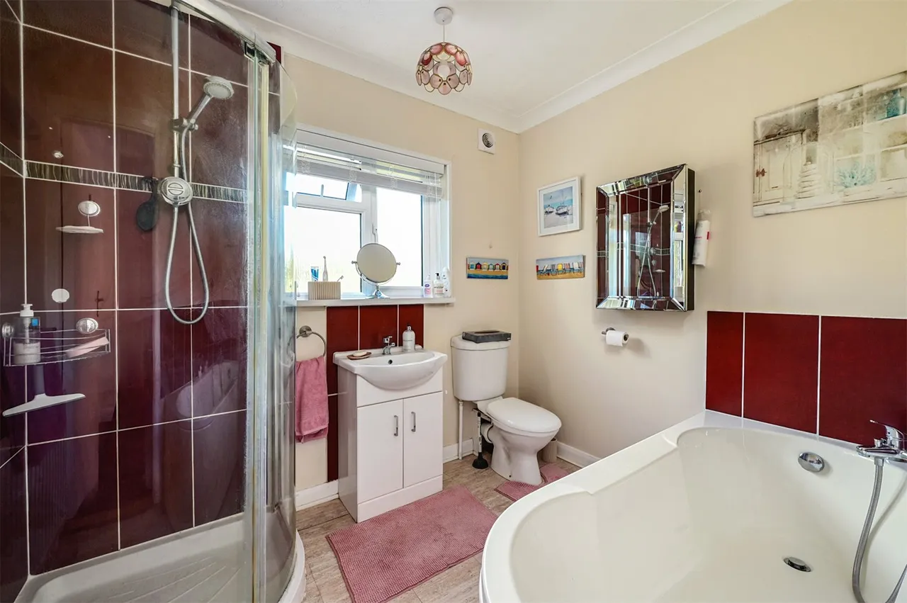 Evelyn Avenue, Aldershot, Hampshire, GU11 3QB, photo 7