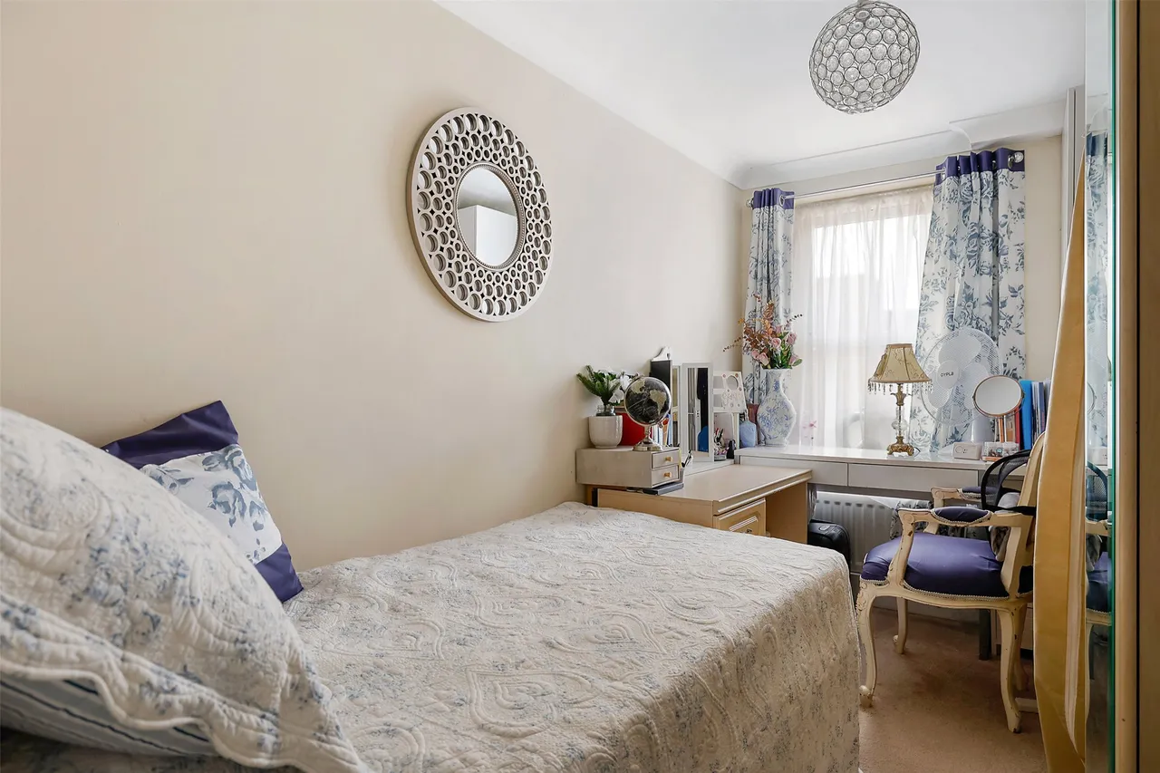 Chartwood Place, Dorking, RH4, photo 8