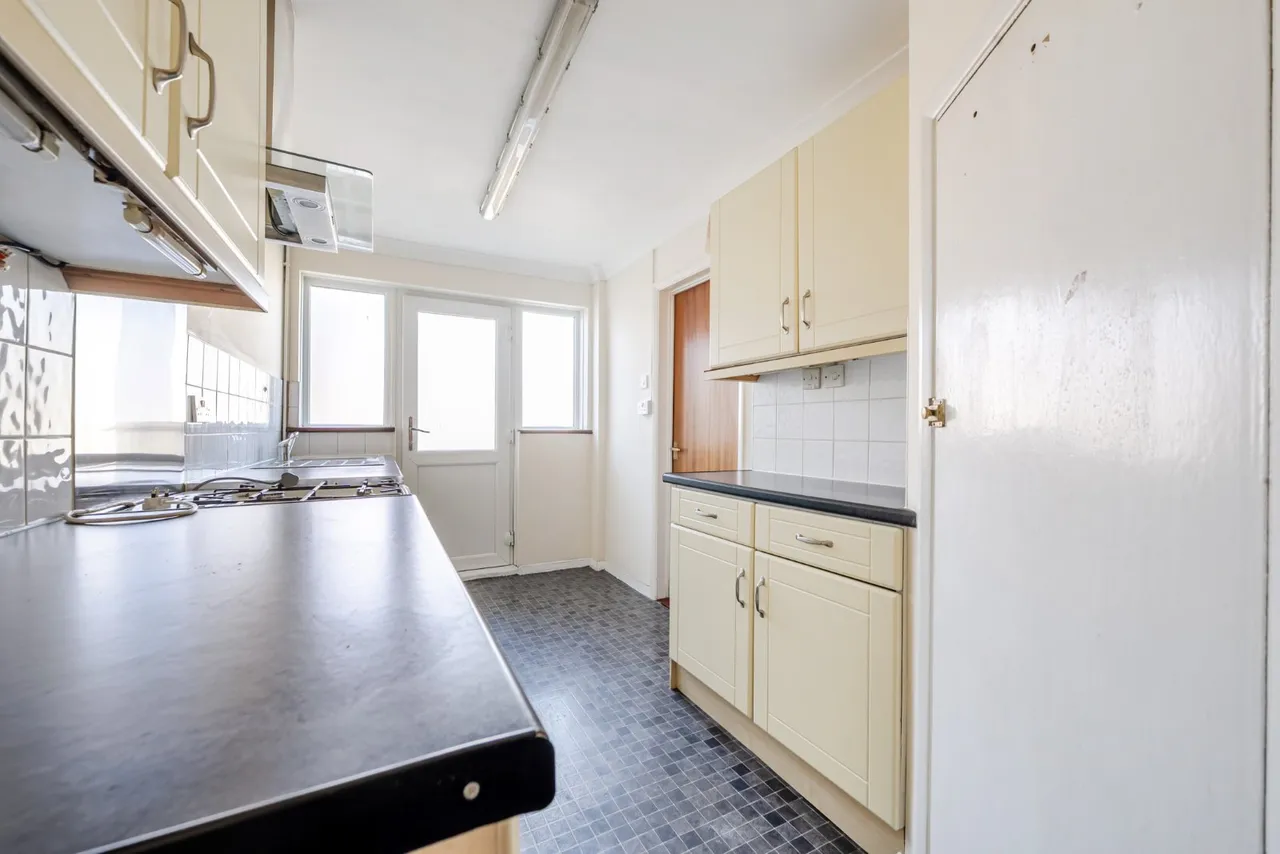 Lockerley Road, Havant, PO9, photo 3