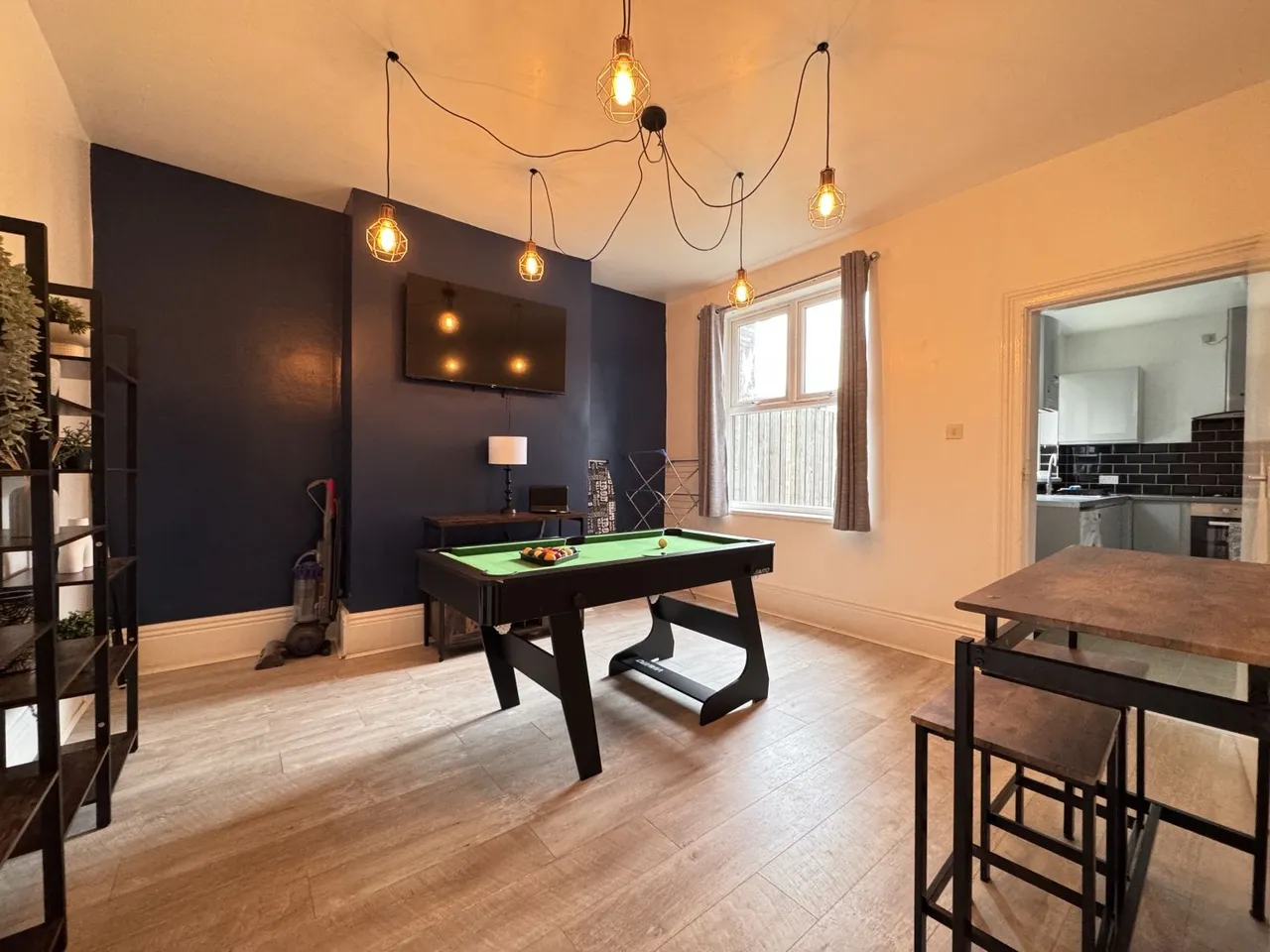 4 bed house to rent, Burngreave Street, Sheffield, S3