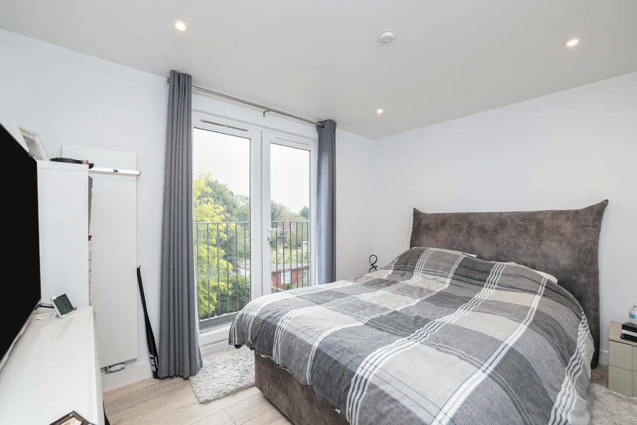 St. Giles Avenue, Ickenham Fees Apply, UB10, photo 10