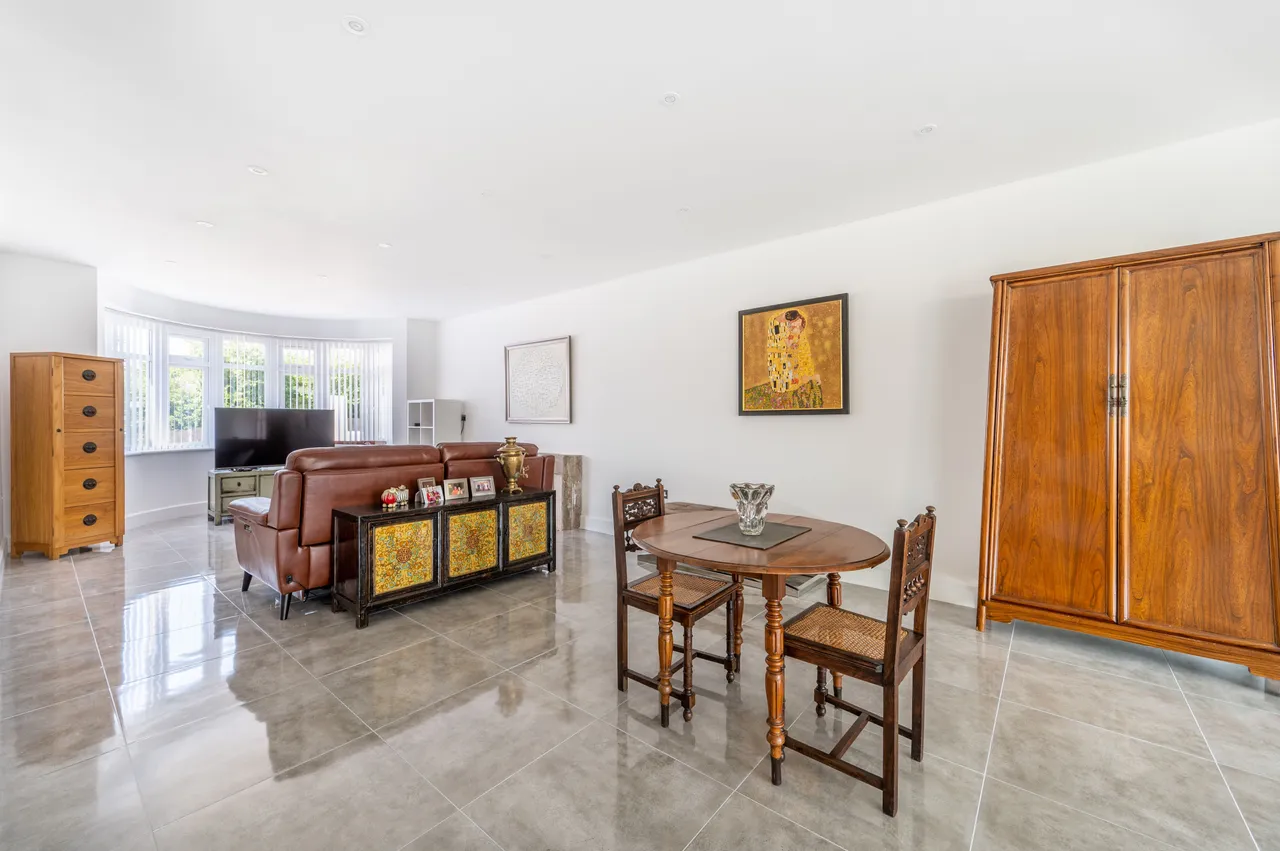 15 Bryan Avenue, London, photo 7
