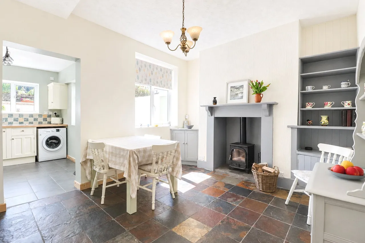 Coronation Terrace, Abbotsham, EX39, photo 2