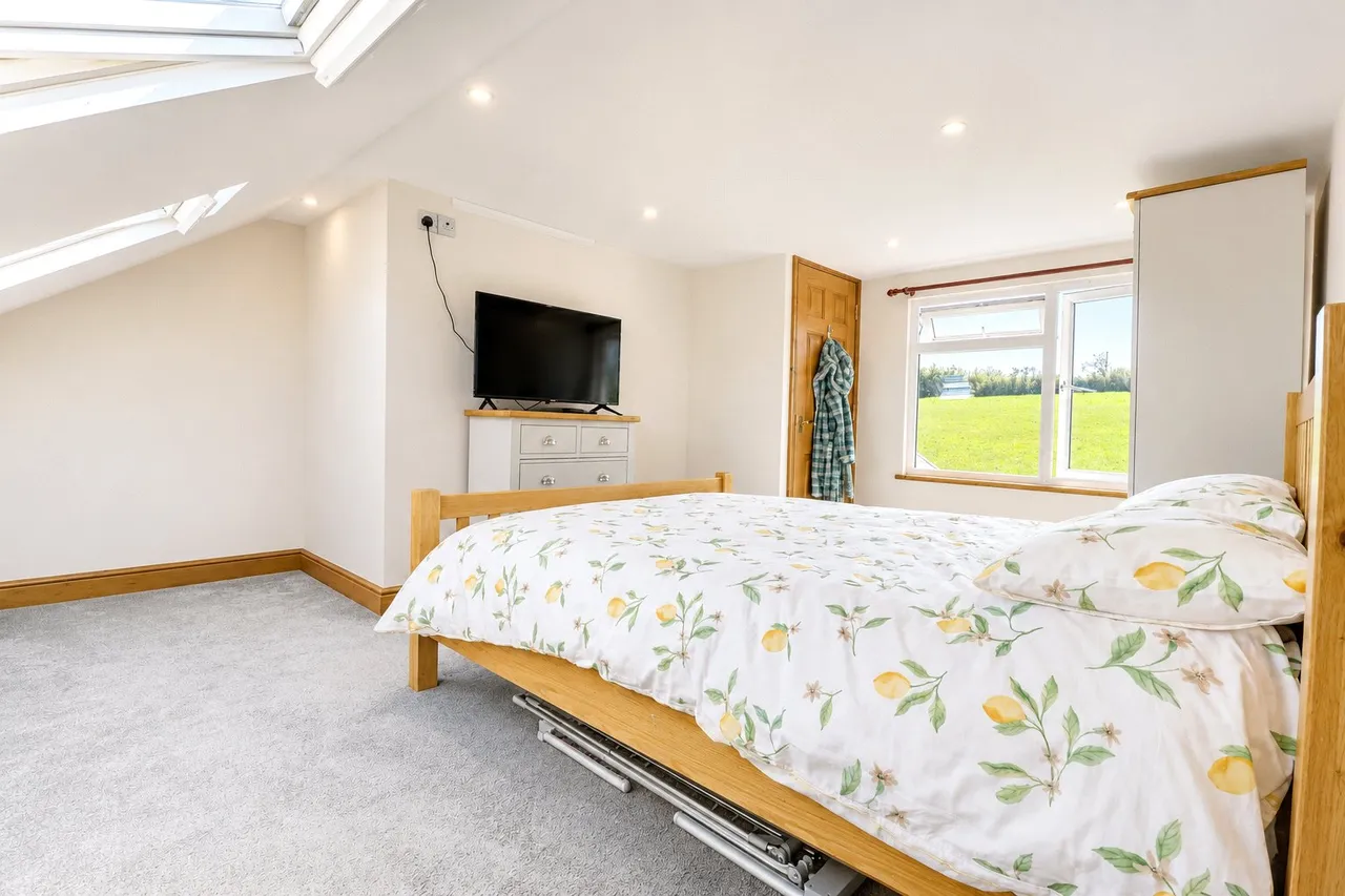 Coronation Terrace, Abbotsham, EX39, photo 19