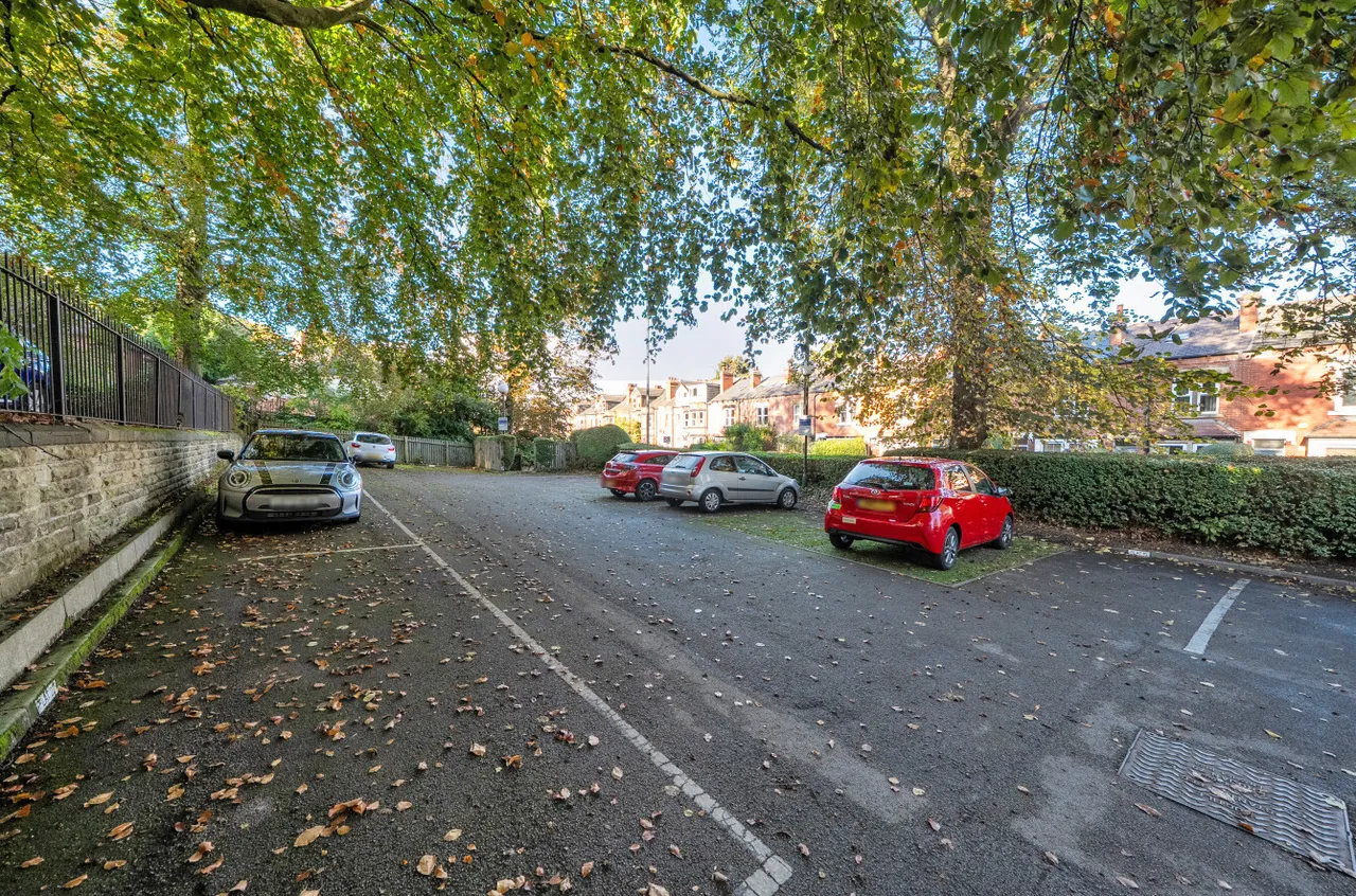 Meanwood Road, Meanwood, LS7, photo 20