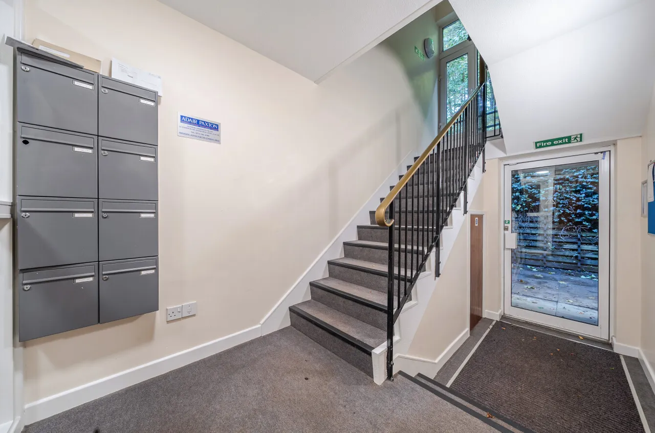 Meanwood Road, Meanwood, LS7, photo 6