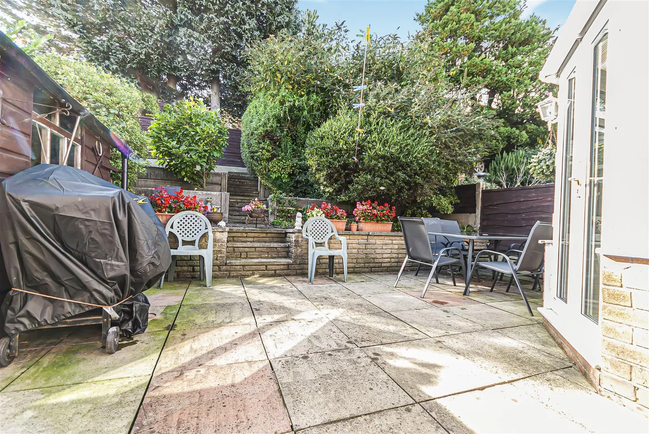 Leyton Drive, Bury, BL9, photo 17