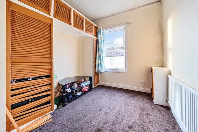Alpha Street South, Slough, SL1, photo 6