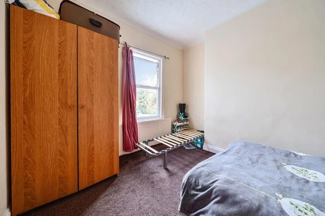Alpha Street South, Slough, SL1, photo 7