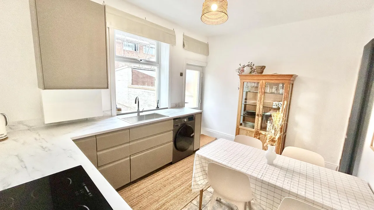 Rosemount Avenue, Barnoldswick, BB18, photo 9