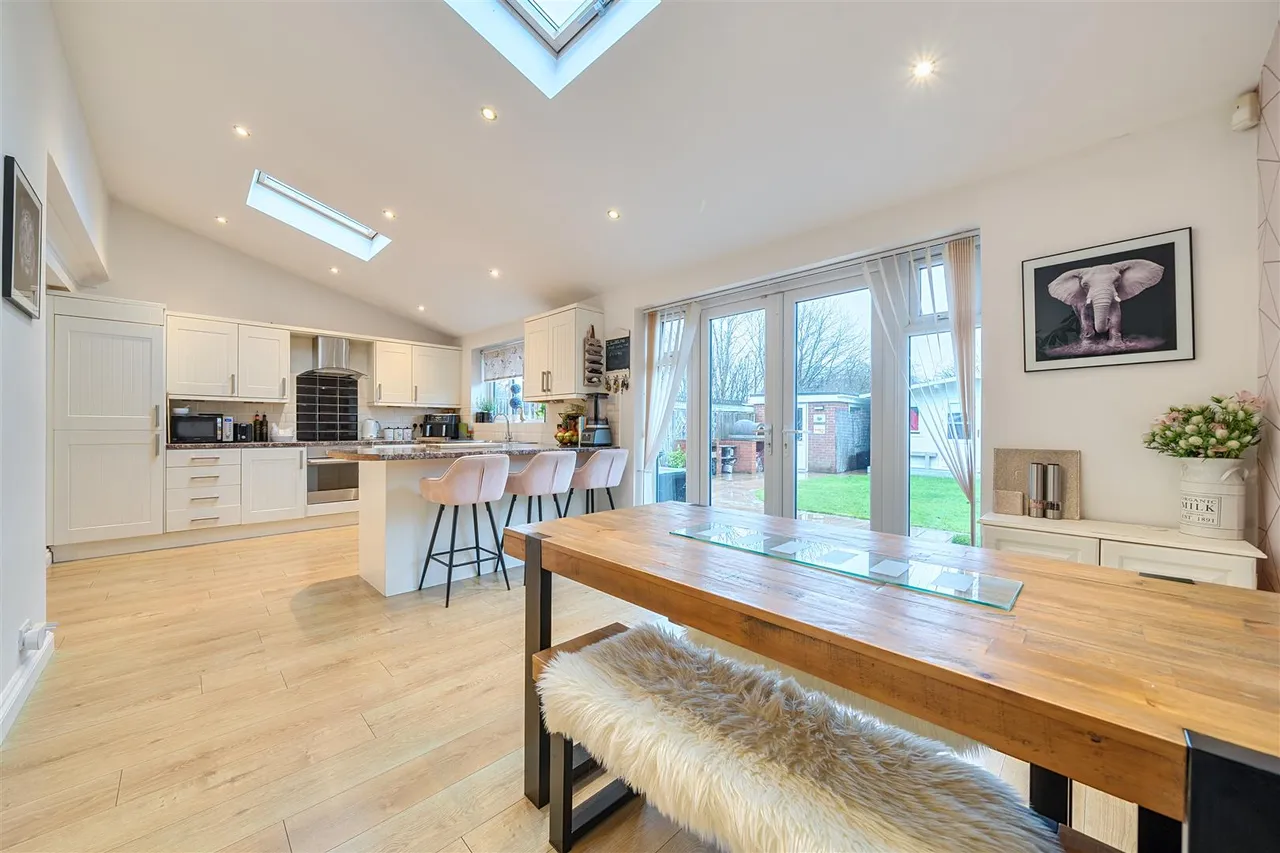 Windmill Grove, Portchester, photo 12