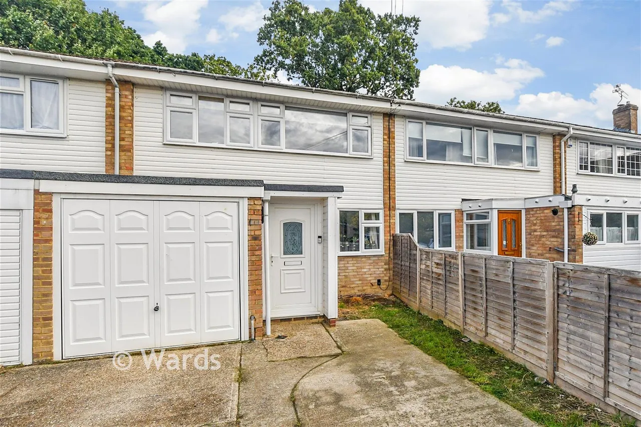 3 bed house for sale, Knaves Acre, Headcorn, TN27