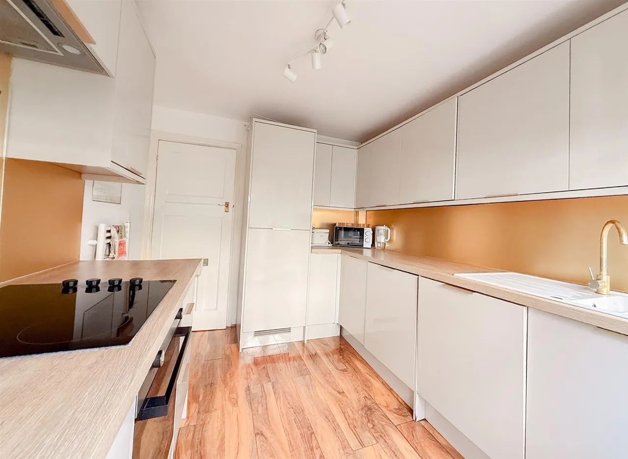 Barnhorn Road, Bexhill-On-Sea, TN39 4QA, photo 6
