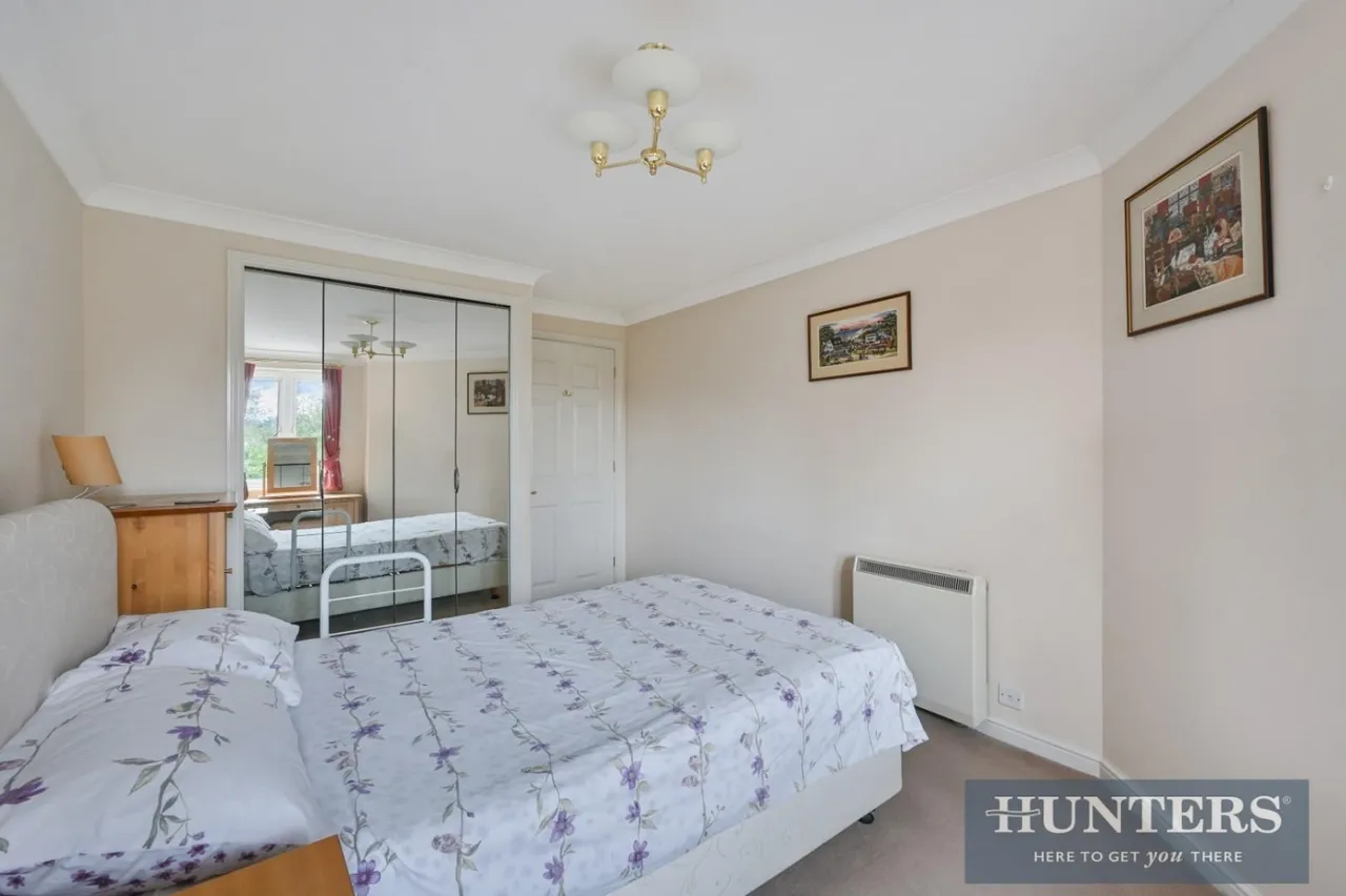Kingston Road, Epsom, photo 10