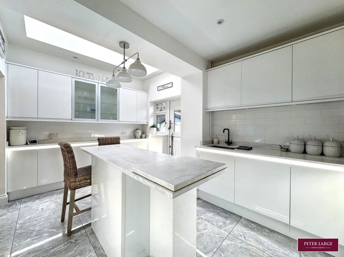 Main Road, Ffynnongroyw, Flintshire, CH8 9SN, photo 8