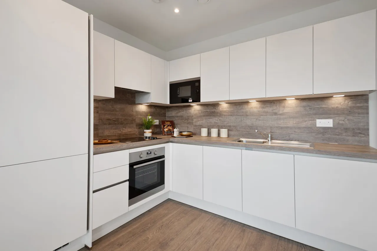 Busby House, Ridgeway Views, NW7, photo 5