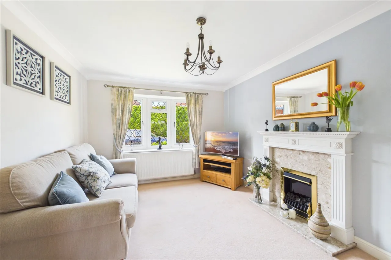 Apple Close, Tilehurst, RG31, photo 4