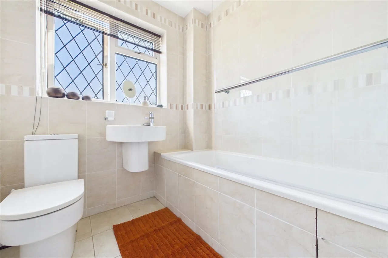 Apple Close, Tilehurst, RG31, photo 13
