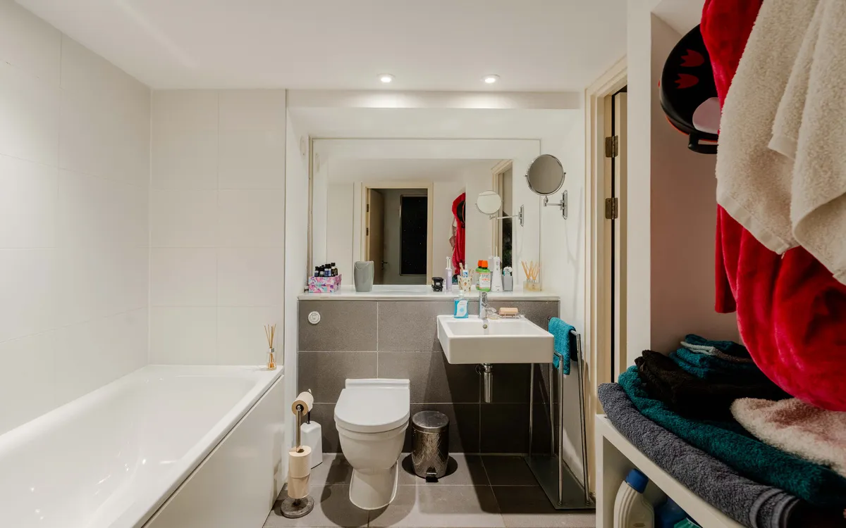 Lake Shore, Bristol, BS13, photo 13