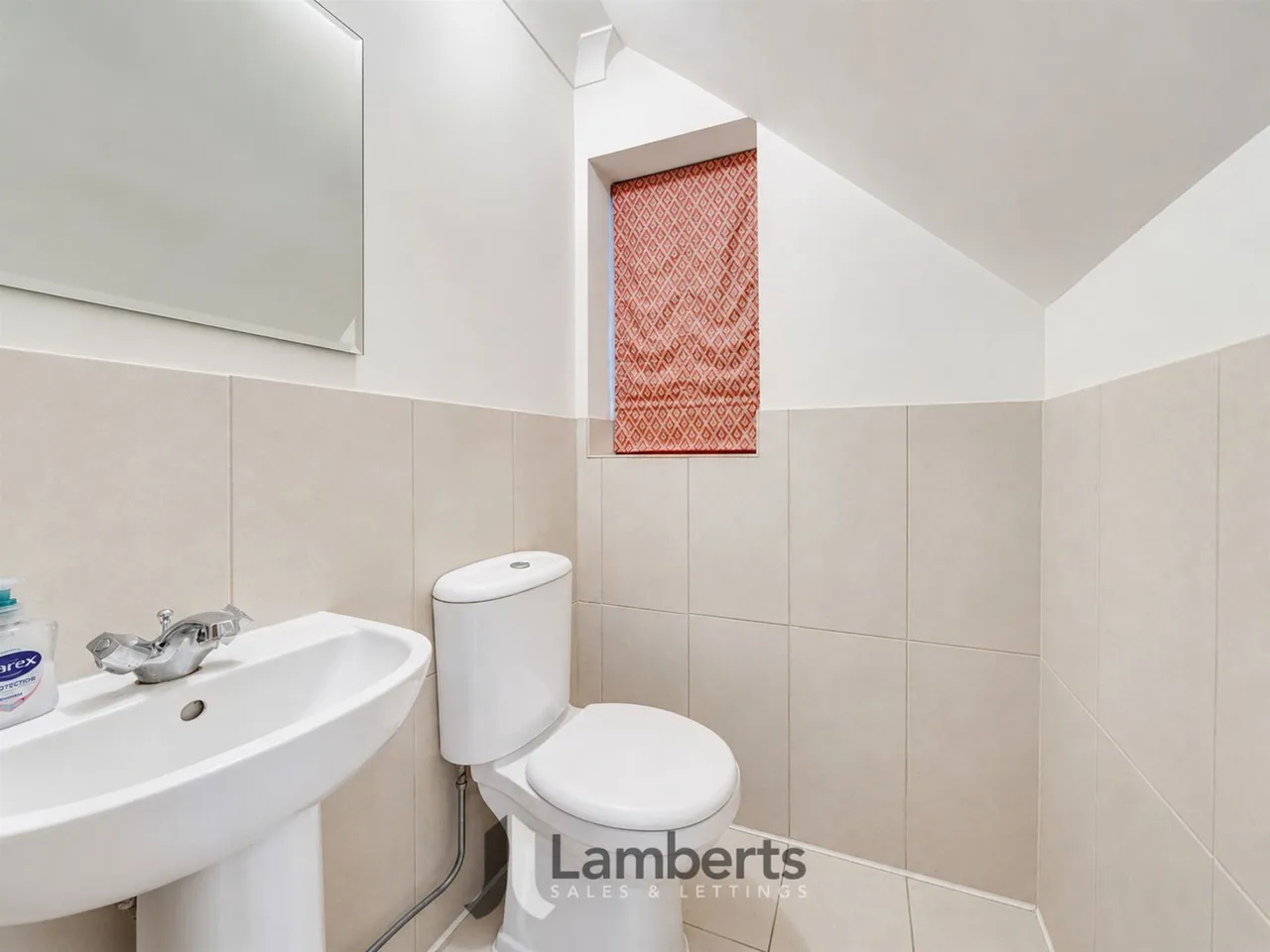 10 Riverside, Studley, photo 5