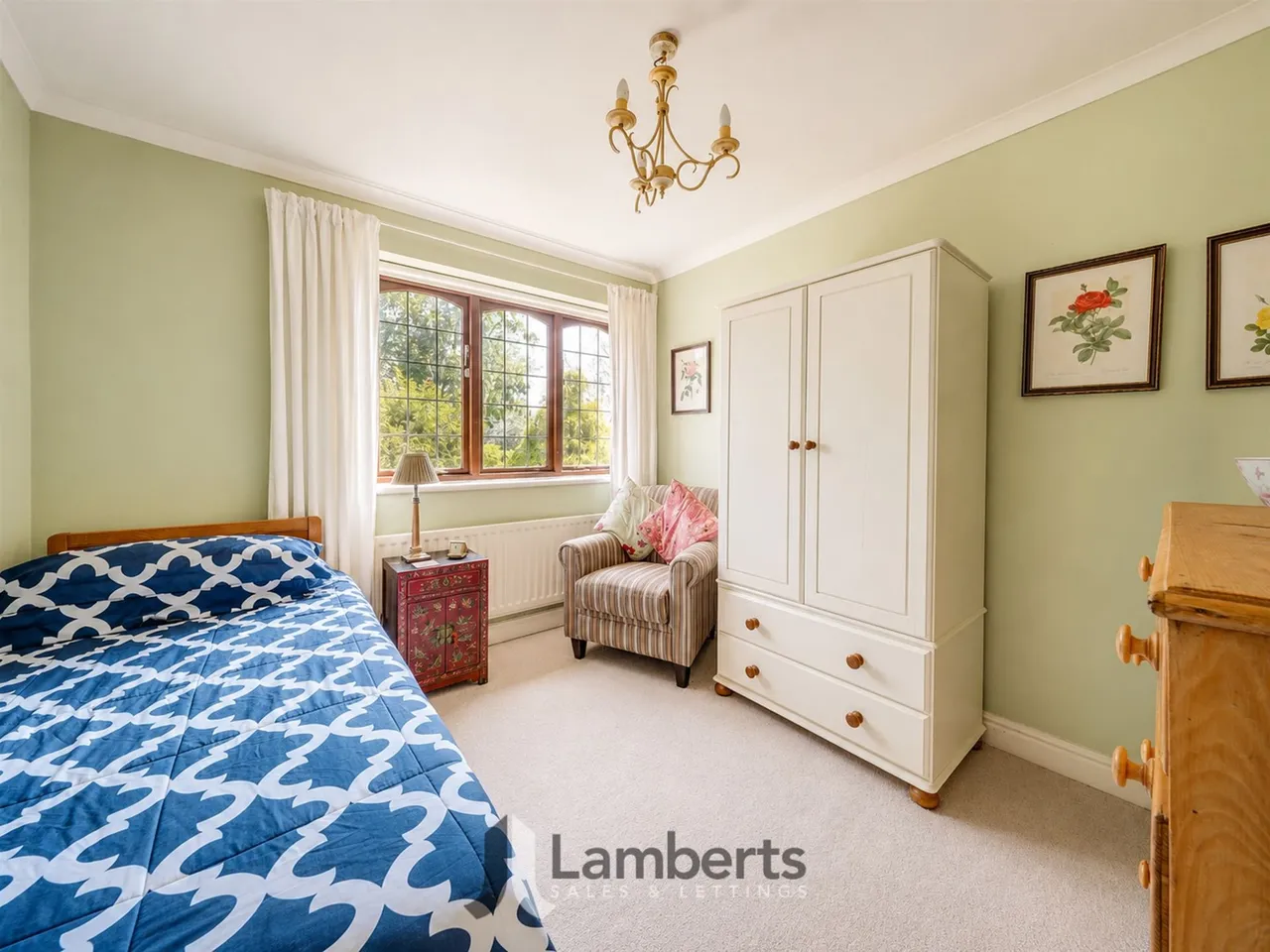 10 Riverside, Studley, photo 18