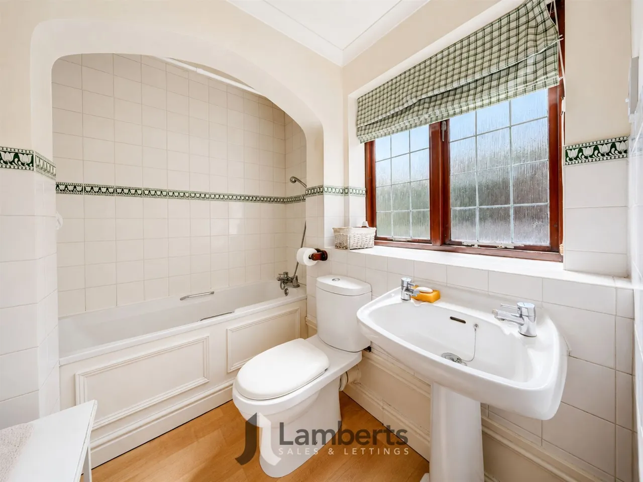 10 Riverside, Studley, photo 20