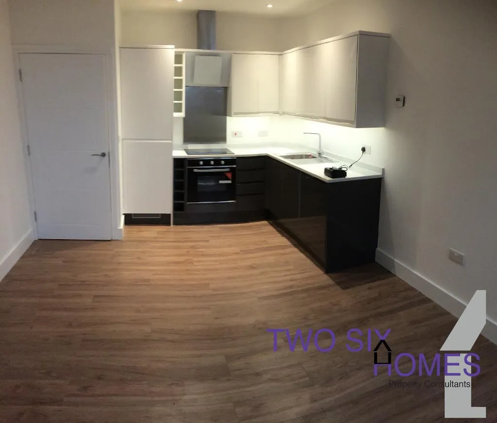 Eleanor House, Waltham Cross, EN8, photo 2