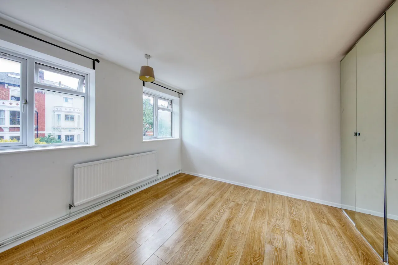 Rosehill Road, London, SW18 2NX, photo 5