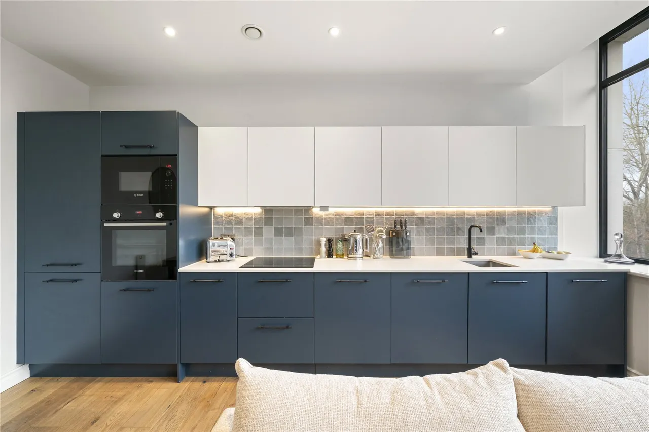 Littleworth Road, Esher, Surrey, KT10, photo 8
