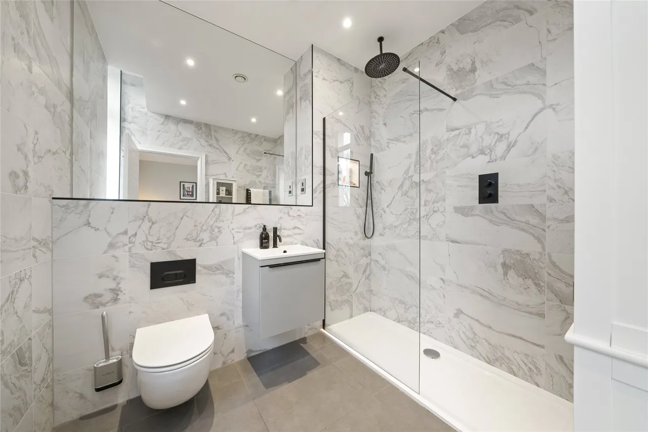 Littleworth Road, Esher, Surrey, KT10, photo 12