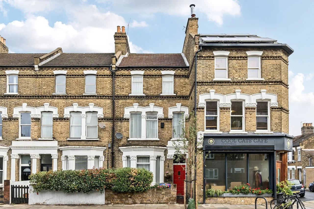 4 bed house for sale — Southampton Way, SE5