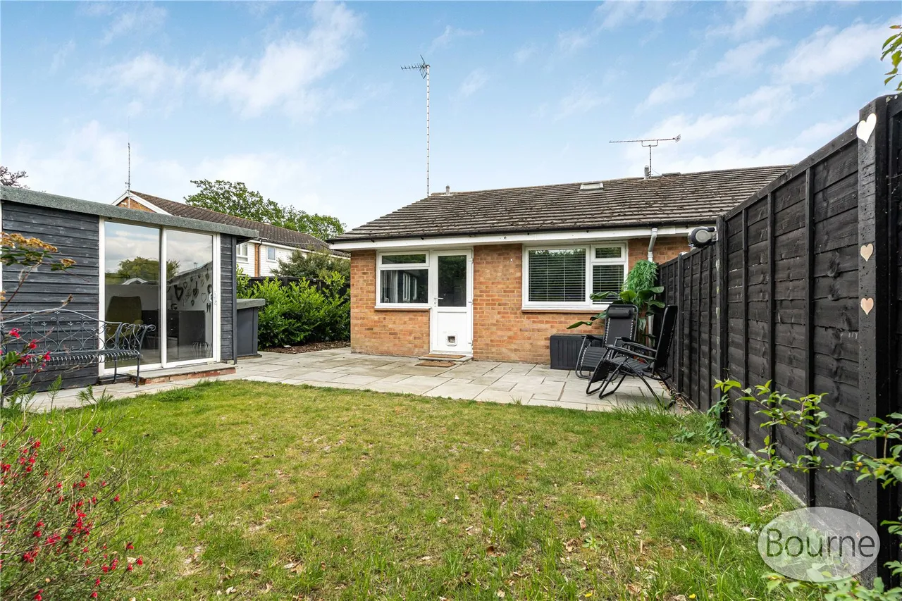 Silversmiths Way, Woking, GU21, photo 11