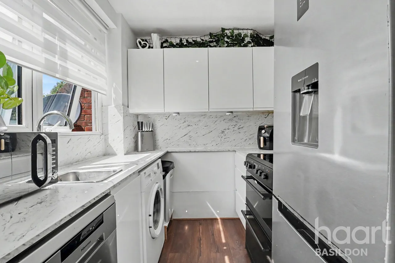 Eynsham Way, Basildon, SS13, photo 6