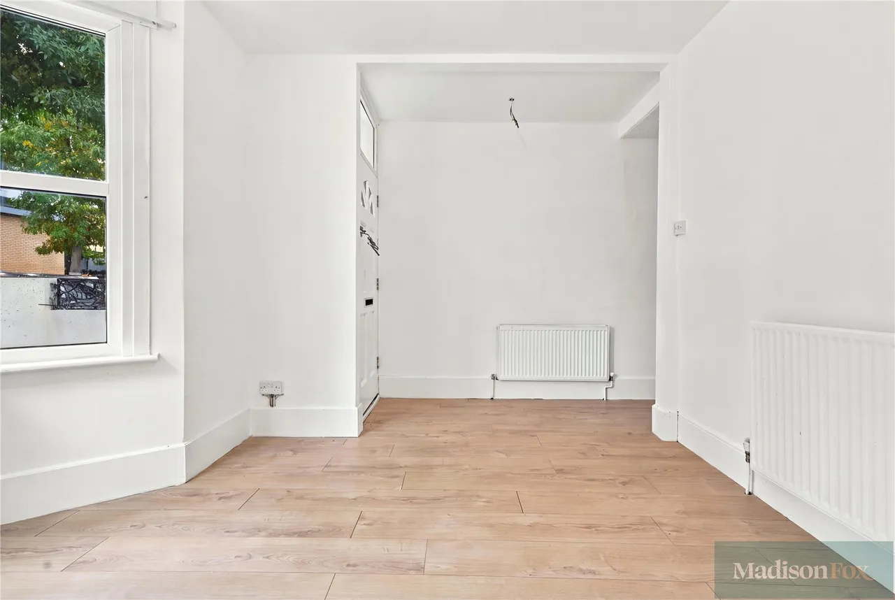 Buckland Road, London, E10, photo 5