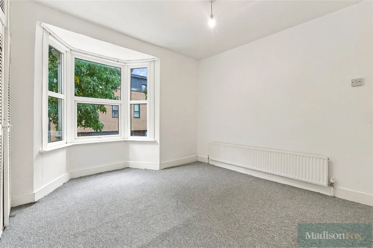 Buckland Road, London, E10, photo 12