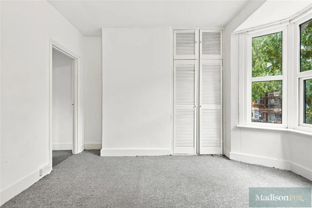 Buckland Road, London, E10, photo 17