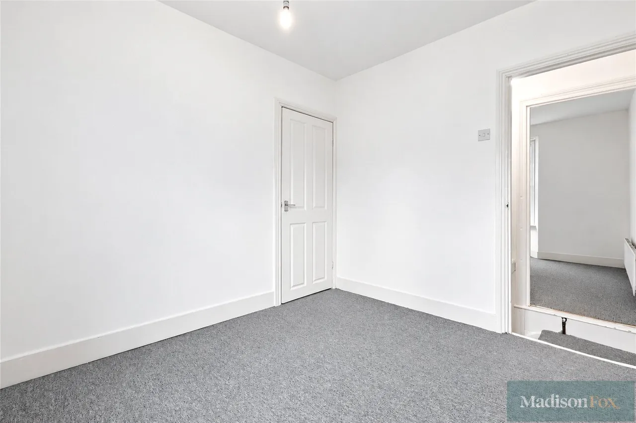 Buckland Road, London, E10, photo 16