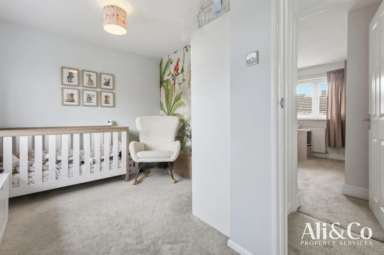 Hudson Close, stanford-le-hope, Thurrock, SS17 7AX, photo 14