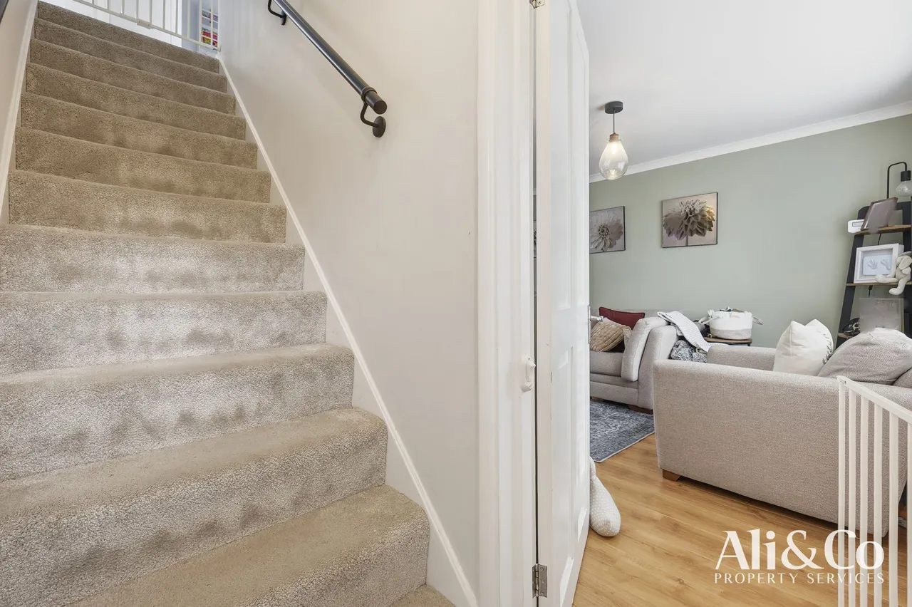 Hudson Close, stanford-le-hope, Thurrock, SS17 7AX, photo 10