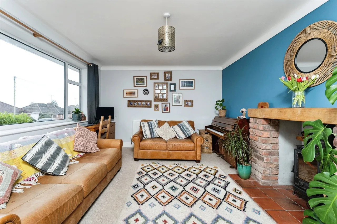 Dunraven Road, Little Neston, CH64, photo 2