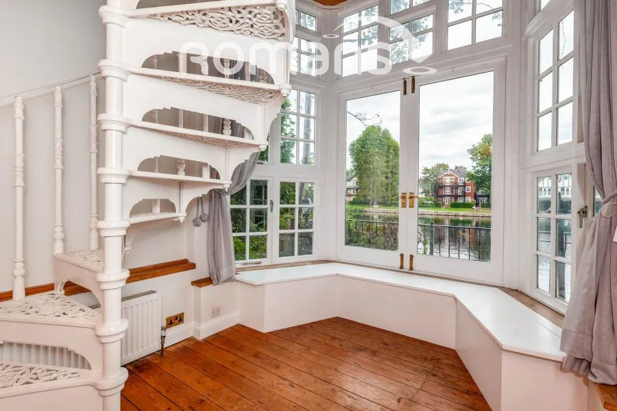 Guards Club Road, Maidenhead, SL6, photo 8