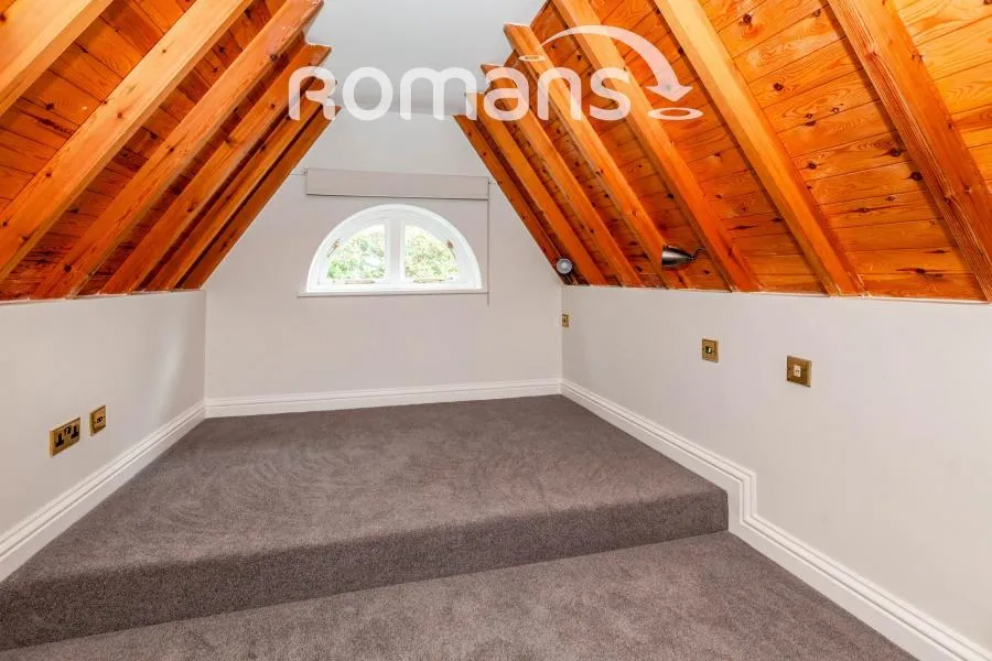 Guards Club Road, Maidenhead, SL6, photo 6