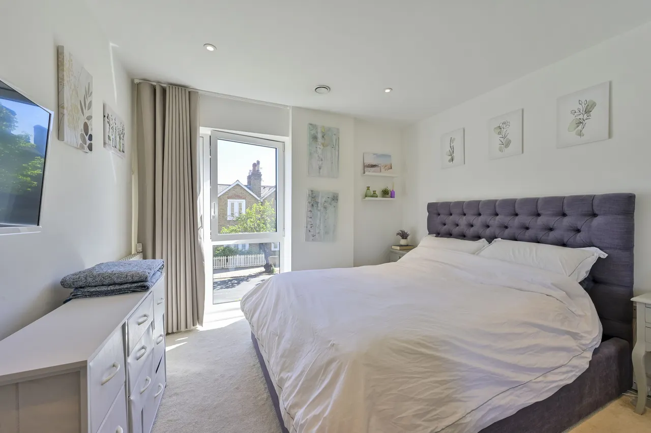 5 Massey House, 85 Hartfield Road, London, photo 6