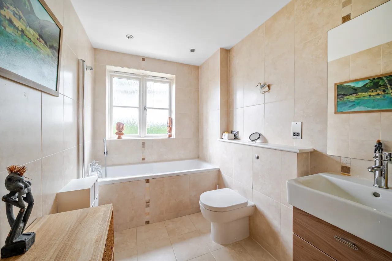 Beavers Road,, Farnham, GU9, photo 10