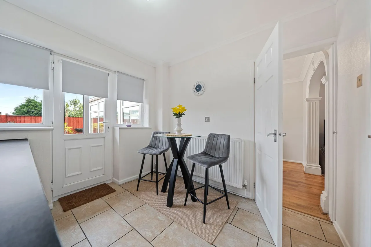 Peebles Close, Ashton-In-Makerfield, Wigan, Wigan, WN4 0SP, photo 10