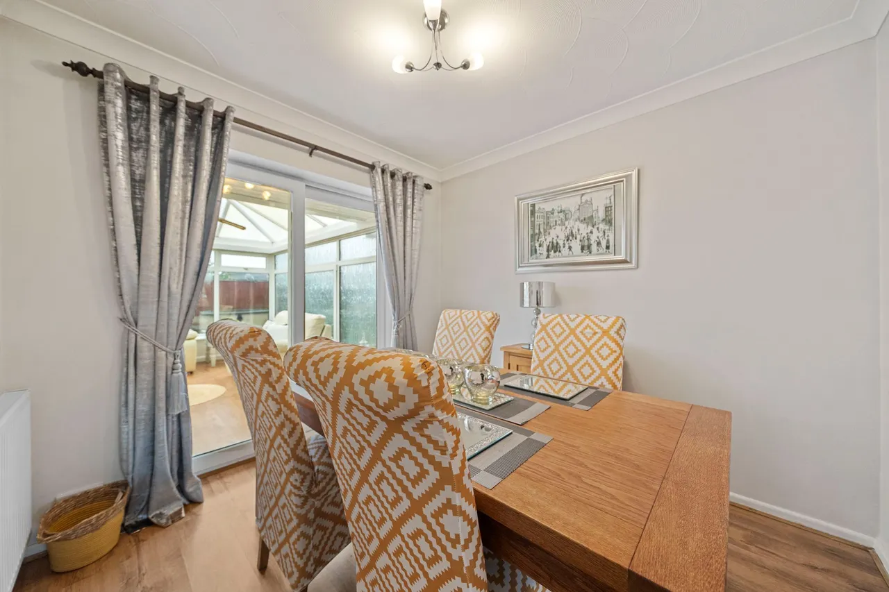 Peebles Close, Ashton-In-Makerfield, Wigan, Wigan, WN4 0SP, photo 12