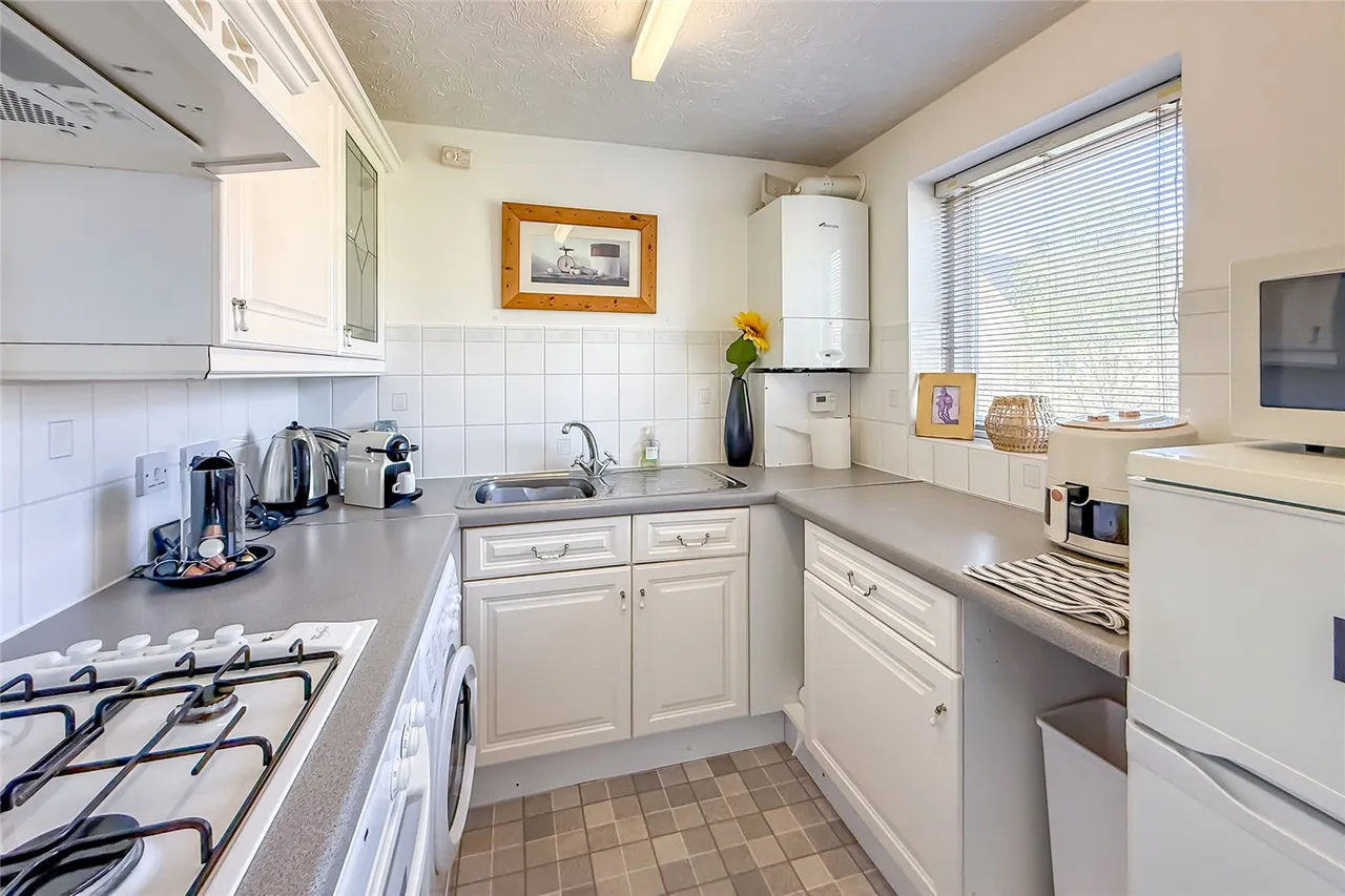 Milton Road, Harpenden, Hertfordshire, AL5 5EW, photo 12