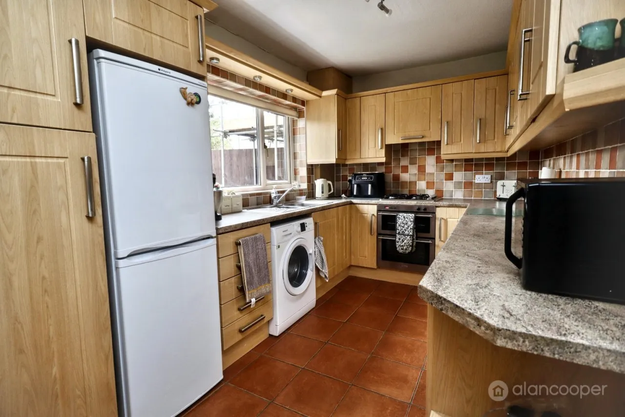 Waverley Avenue, Attleborough, CV11, photo 6